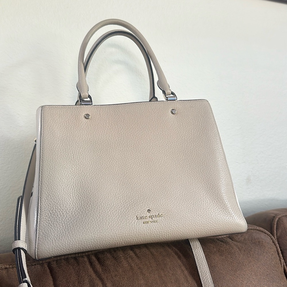 Kate spade,exelent condition